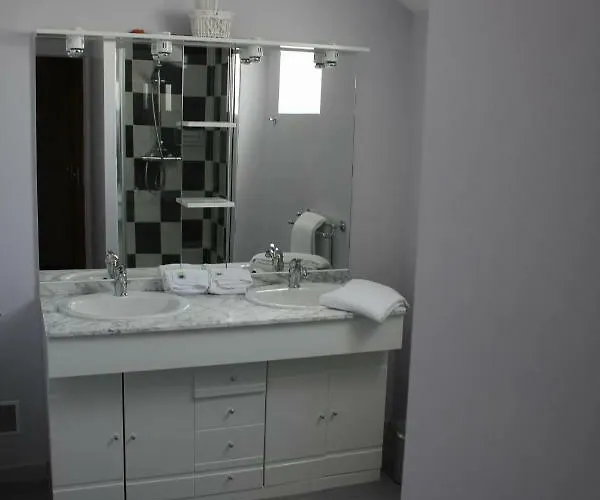 Au P'tit Mont 3* Ardevon