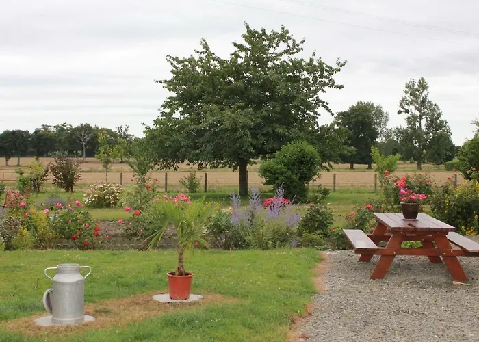 Au P'tit Mont Bed & Breakfast