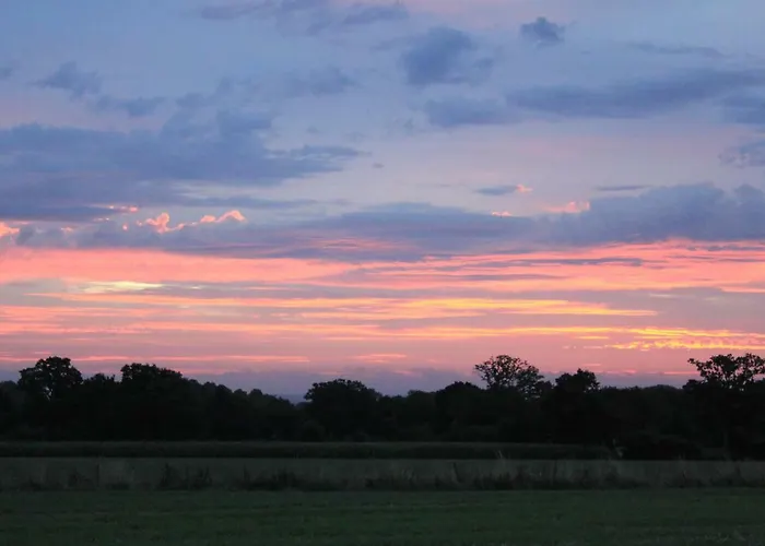 Au P'tit Mont Bed & Breakfast